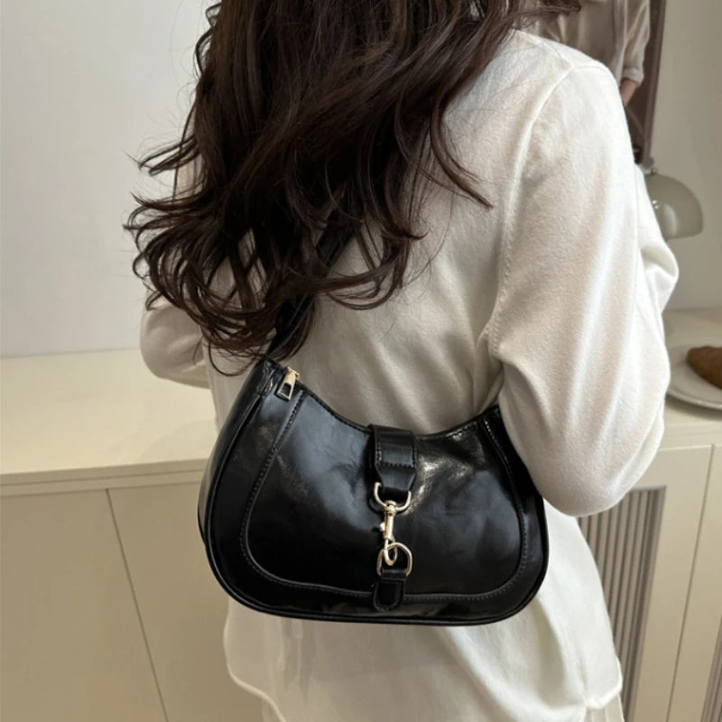 Chic Women's Crossbody Bag - Retro-Inspired Small Square Shoulder Purse with Zip Closure, Durable PU Material